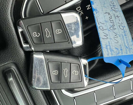 Серый Фольксваген Пассат, объемом двигателя 1.97 л и пробегом 270 тыс. км за 18000 $, фото 19 на Automoto.ua