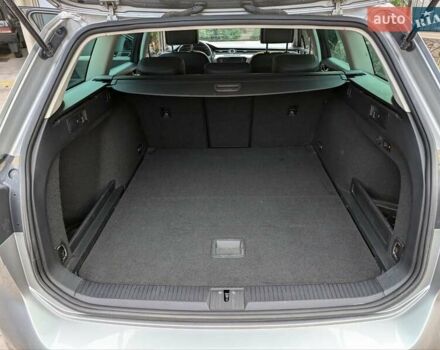 Серый Фольксваген Пассат, объемом двигателя 2 л и пробегом 253 тыс. км за 17500 $, фото 13 на Automoto.ua