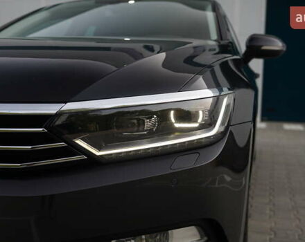 Серый Фольксваген Пассат, объемом двигателя 1.6 л и пробегом 270 тыс. км за 15300 $, фото 6 на Automoto.ua