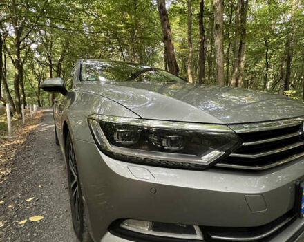 Серый Фольксваген Пассат, объемом двигателя 1.97 л и пробегом 266 тыс. км за 18950 $, фото 10 на Automoto.ua