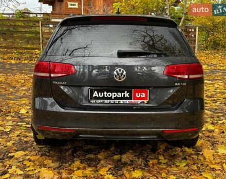 Фольксваген Пассат 2017 в Киеве на Automoto.ua Серый Фольксваген Пассат, объемом двигателя 2 л и пробегом 282 тыс. км за 13790 $, фото 6 на Automoto.ua