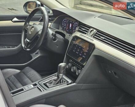 Серый Фольксваген Пассат, объемом двигателя 2 л и пробегом 270 тыс. км за 17999 $, фото 42 на Automoto.ua