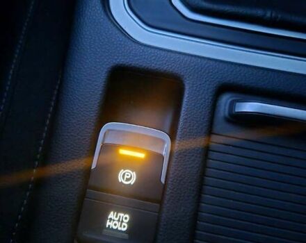 Серый Фольксваген Пассат, объемом двигателя 1.6 л и пробегом 249 тыс. км за 13499 $, фото 40 на Automoto.ua