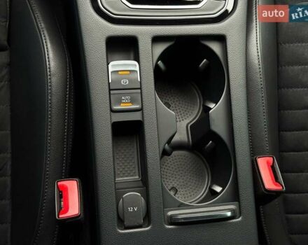 Серый Фольксваген Пассат, объемом двигателя 2 л и пробегом 199 тыс. км за 21499 $, фото 47 на Automoto.ua