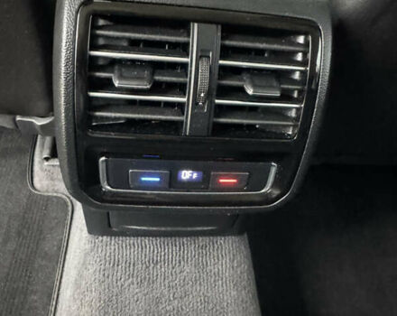 Сірий Фольксваген Пассат, об'ємом двигуна 2 л та пробігом 189 тис. км за 17300 $, фото 36 на Automoto.ua