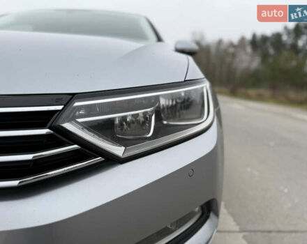 Серый Фольксваген Пассат, объемом двигателя 1.6 л и пробегом 251 тыс. км за 14800 $, фото 28 на Automoto.ua