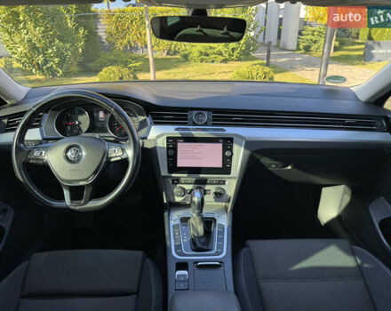 Серый Фольксваген Пассат, объемом двигателя 2 л и пробегом 328 тыс. км за 15800 $, фото 28 на Automoto.ua