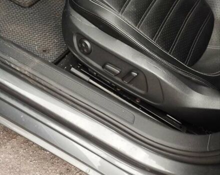 Серый Фольксваген Пассат, объемом двигателя 2 л и пробегом 300 тыс. км за 16600 $, фото 25 на Automoto.ua