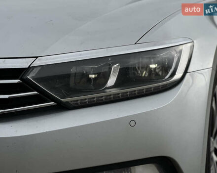 Серый Фольксваген Пассат, объемом двигателя 2 л и пробегом 280 тыс. км за 15500 $, фото 14 на Automoto.ua