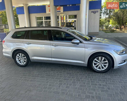 Серый Фольксваген Пассат, объемом двигателя 1.97 л и пробегом 305 тыс. км за 16900 $, фото 2 на Automoto.ua