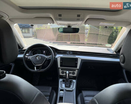 Серый Фольксваген Пассат, объемом двигателя 1.6 л и пробегом 251 тыс. км за 15499 $, фото 34 на Automoto.ua