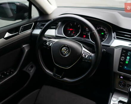 Серый Фольксваген Пассат, объемом двигателя 1.6 л и пробегом 270 тыс. км за 15300 $, фото 28 на Automoto.ua