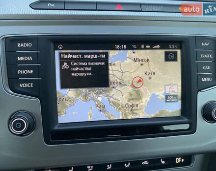 Серый Фольксваген Пассат, объемом двигателя 1.6 л и пробегом 146 тыс. км за 15399 $, фото 24 на Automoto.ua