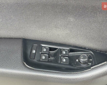 Серый Фольксваген Пассат, объемом двигателя 1.97 л и пробегом 299 тыс. км за 16750 $, фото 13 на Automoto.ua