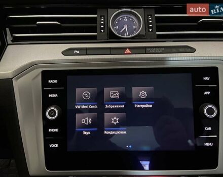 Серый Фольксваген Пассат, объемом двигателя 1.6 л и пробегом 186 тыс. км за 16500 $, фото 43 на Automoto.ua