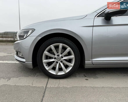 Серый Фольксваген Пассат, объемом двигателя 1.6 л и пробегом 251 тыс. км за 14800 $, фото 16 на Automoto.ua