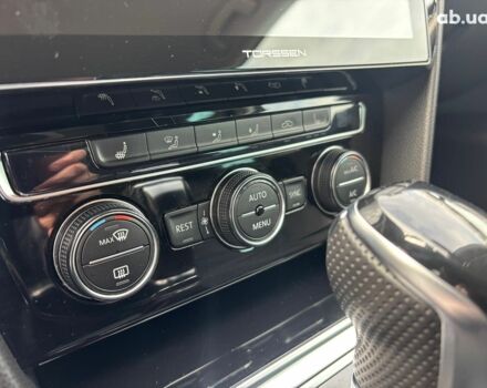 Сірий Фольксваген Пассат, об'ємом двигуна 2 л та пробігом 210 тис. км за 17590 $, фото 22 на Automoto.ua