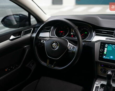 Серый Фольксваген Пассат, объемом двигателя 1.6 л и пробегом 270 тыс. км за 15300 $, фото 30 на Automoto.ua