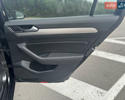 Сірий Фольксваген Пассат, об'ємом двигуна 1.97 л та пробігом 276 тис. км за 13999 $, фото 33 на Automoto.ua