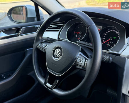 Сірий Фольксваген Пассат, об'ємом двигуна 1.97 л та пробігом 220 тис. км за 16800 $, фото 40 на Automoto.ua