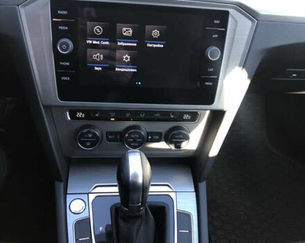 Серый Фольксваген Пассат, объемом двигателя 2 л и пробегом 160 тыс. км за 17600 $, фото 6 на Automoto.ua