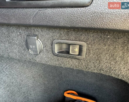 Серый Фольксваген Пассат, объемом двигателя 1.97 л и пробегом 262 тыс. км за 18400 $, фото 25 на Automoto.ua