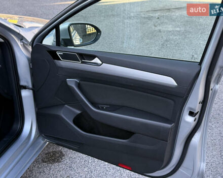 Сірий Фольксваген Пассат, об'ємом двигуна 1.97 л та пробігом 220 тис. км за 16800 $, фото 34 на Automoto.ua