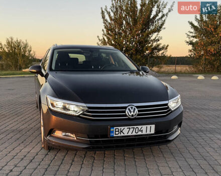 Серый Фольксваген Пассат, объемом двигателя 1.97 л и пробегом 275 тыс. км за 17300 $, фото 8 на Automoto.ua