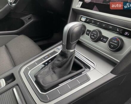 Серый Фольксваген Пассат, объемом двигателя 2 л и пробегом 241 тыс. км за 16900 $, фото 18 на Automoto.ua