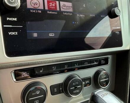 Фольксваген Пассат 2018 в Тернополе на Automoto.ua Серый Фольксваген Пассат, объемом двигателя 2 л и пробегом 195 тыс. км за 19900 $, фото 27 на Automoto.ua
