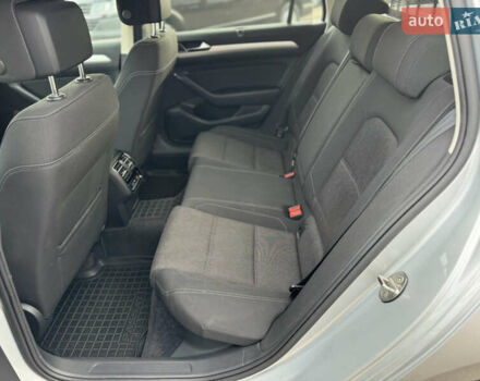 Серый Фольксваген Пассат, объемом двигателя 1.97 л и пробегом 207 тыс. км за 17300 $, фото 37 на Automoto.ua