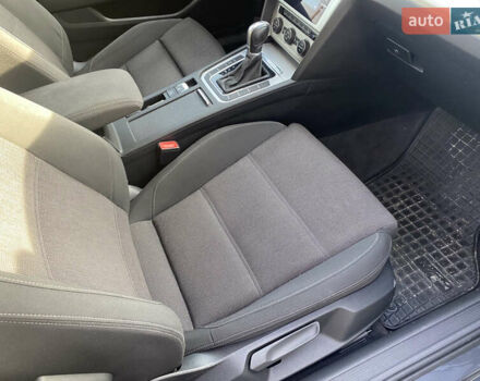 Серый Фольксваген Пассат, объемом двигателя 2 л и пробегом 286 тыс. км за 14700 $, фото 16 на Automoto.ua