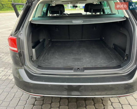 Сірий Фольксваген Пассат, об'ємом двигуна 1.4 л та пробігом 226 тис. км за 19499 $, фото 32 на Automoto.ua