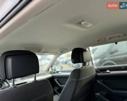 Серый Фольксваген Пассат, объемом двигателя 1.97 л и пробегом 207 тыс. км за 17300 $, фото 41 на Automoto.ua