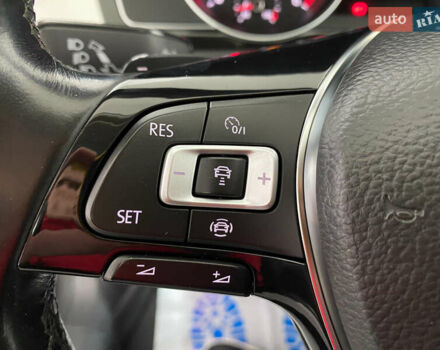 Серый Фольксваген Пассат, объемом двигателя 1.97 л и пробегом 197 тыс. км за 18950 $, фото 17 на Automoto.ua