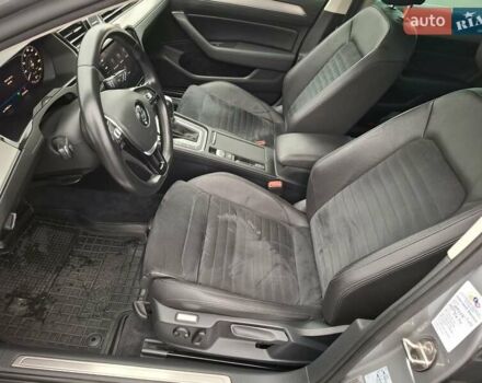 Серый Фольксваген Пассат, объемом двигателя 1.97 л и пробегом 214 тыс. км за 17400 $, фото 22 на Automoto.ua