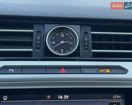 Серый Фольксваген Пассат, объемом двигателя 1.97 л и пробегом 222 тыс. км за 16500 $, фото 55 на Automoto.ua