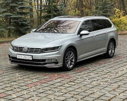 Серый Фольксваген Пассат, объемом двигателя 2 л и пробегом 175 тыс. км за 22500 $, фото 1 на Automoto.ua