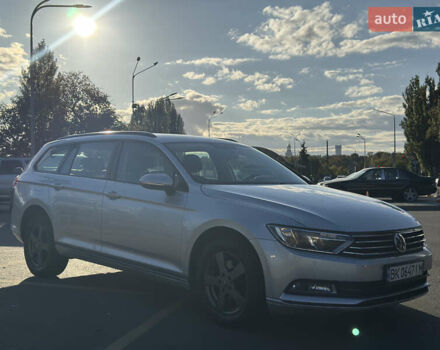 Серый Фольксваген Пассат, объемом двигателя 1.97 л и пробегом 176 тыс. км за 16800 $, фото 2 на Automoto.ua
