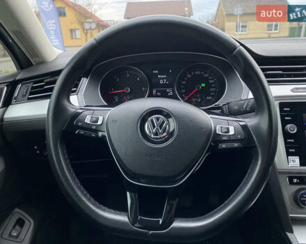 Серый Фольксваген Пассат, объемом двигателя 2 л и пробегом 241 тыс. км за 16900 $, фото 14 на Automoto.ua