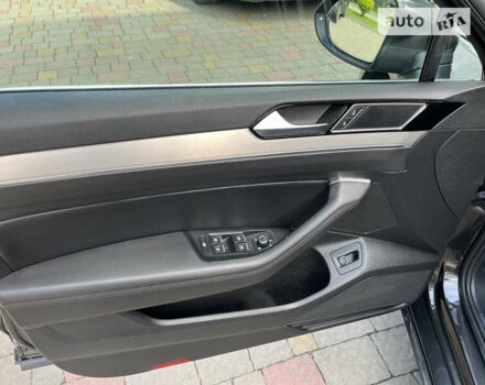 Серый Фольксваген Пассат, объемом двигателя 2 л и пробегом 215 тыс. км за 20000 $, фото 47 на Automoto.ua