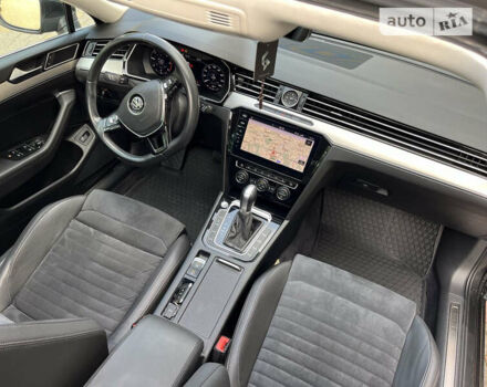 Серый Фольксваген Пассат, объемом двигателя 2 л и пробегом 215 тыс. км за 20000 $, фото 39 на Automoto.ua