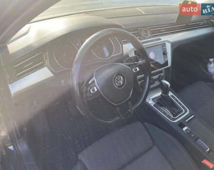 Серый Фольксваген Пассат, объемом двигателя 2 л и пробегом 286 тыс. км за 14700 $, фото 9 на Automoto.ua