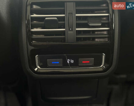 Сірий Фольксваген Пассат, об'ємом двигуна 1.97 л та пробігом 276 тис. км за 13999 $, фото 32 на Automoto.ua