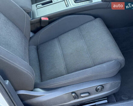 Сірий Фольксваген Пассат, об'ємом двигуна 1.97 л та пробігом 220 тис. км за 16800 $, фото 36 на Automoto.ua