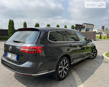 Серый Фольксваген Пассат, объемом двигателя 2 л и пробегом 215 тыс. км за 20000 $, фото 10 на Automoto.ua