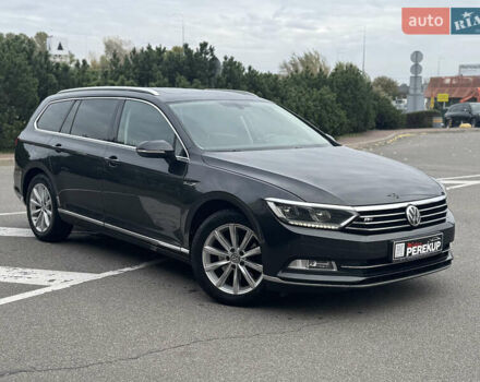 Сірий Фольксваген Пассат, об'ємом двигуна 1.97 л та пробігом 276 тис. км за 13999 $, фото 1 на Automoto.ua