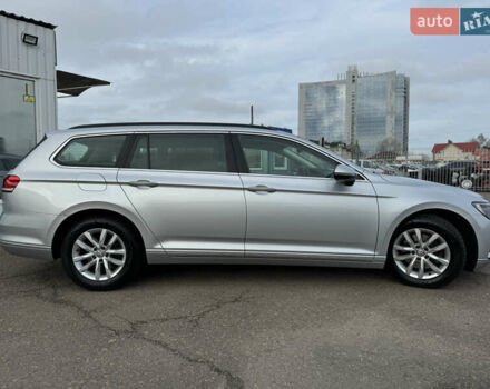 Серый Фольксваген Пассат, объемом двигателя 1.97 л и пробегом 207 тыс. км за 17300 $, фото 10 на Automoto.ua