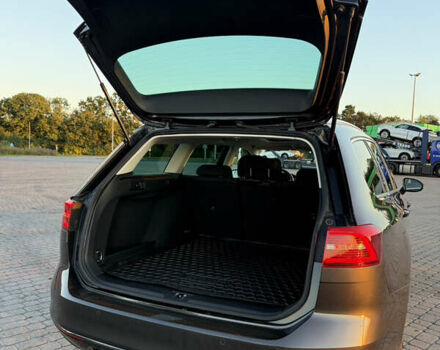 Серый Фольксваген Пассат, объемом двигателя 1.97 л и пробегом 275 тыс. км за 17300 $, фото 29 на Automoto.ua