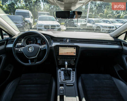 Серый Фольксваген Пассат, объемом двигателя 2 л и пробегом 190 тыс. км за 20300 $, фото 6 на Automoto.ua